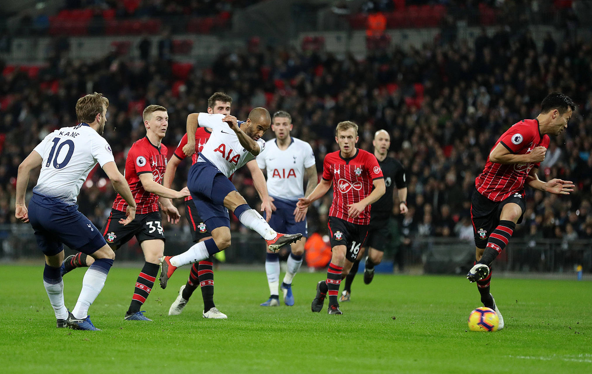 展示了德甲 展示了德甲