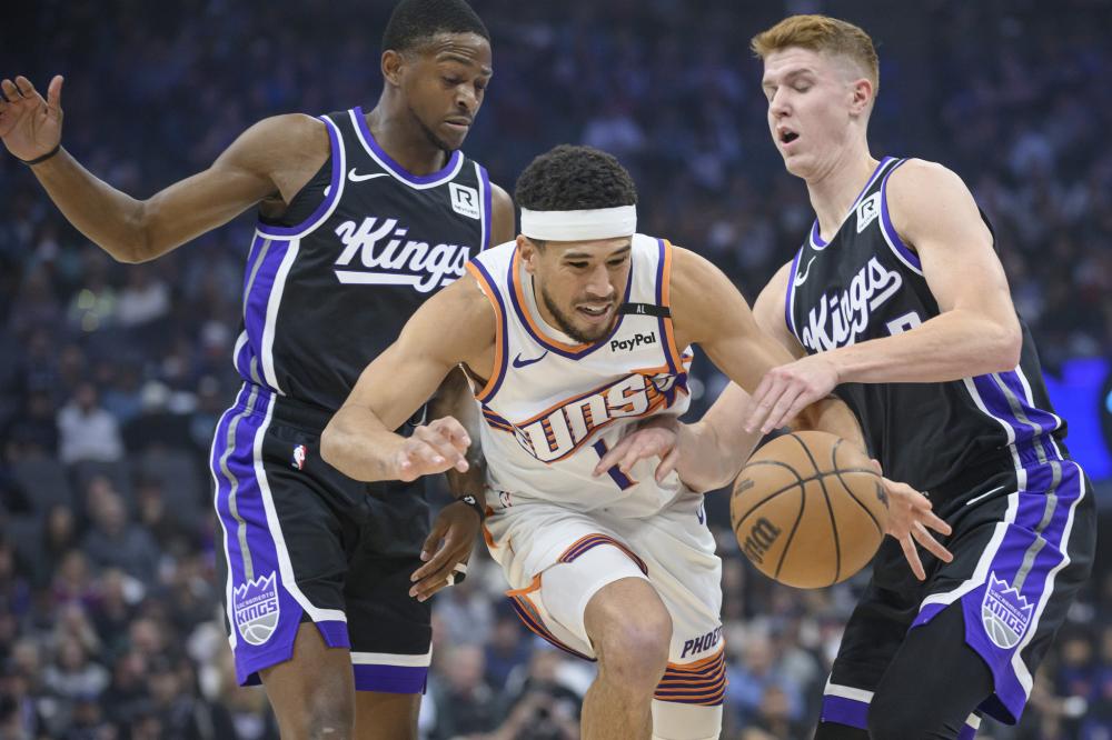 他犹如一位 他犹如一位